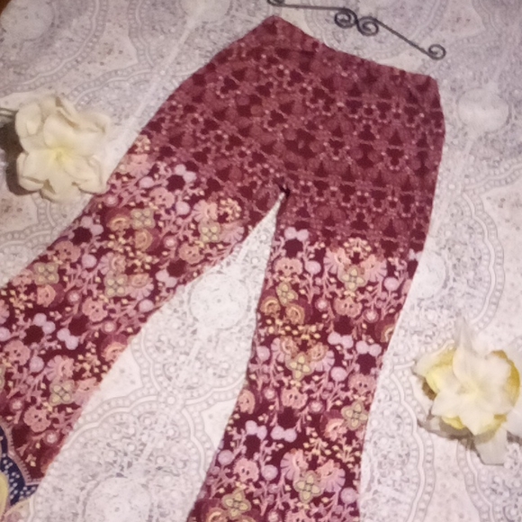 - "Love Fire" boho print  flare pants - Picture 10 of 15